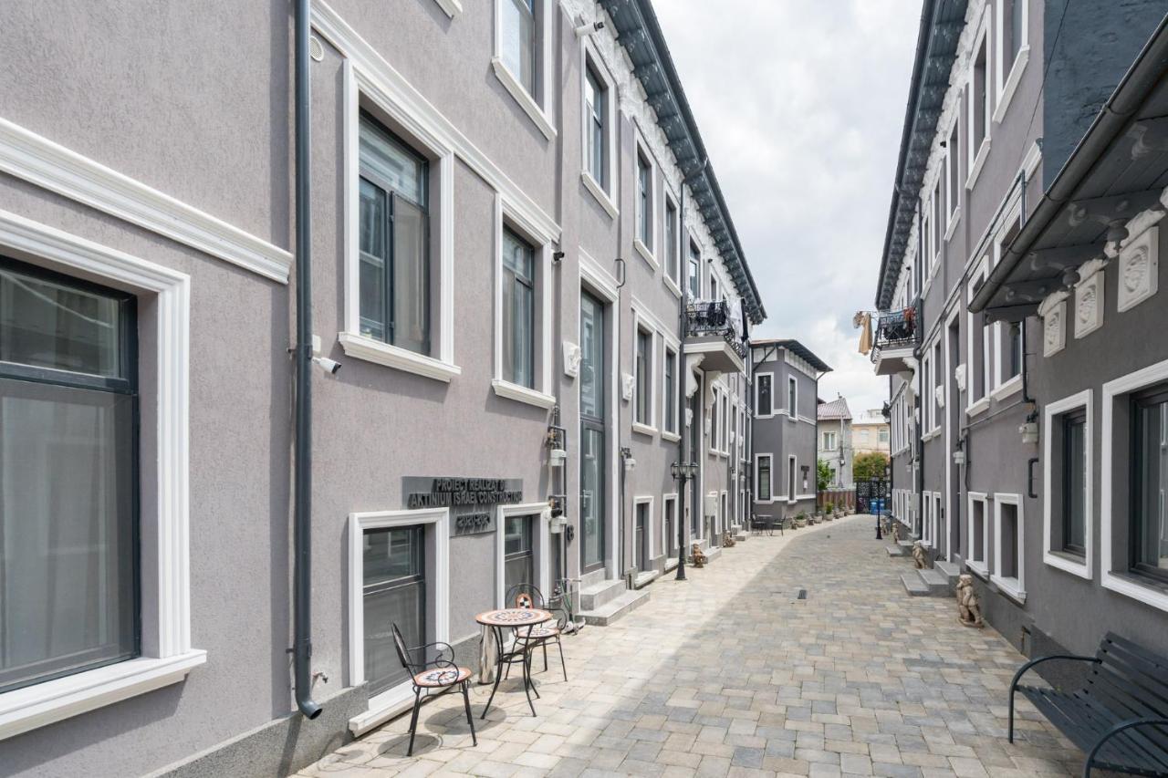 Blue-Line-Apartment-Unirii Bukarest Exteriör bild